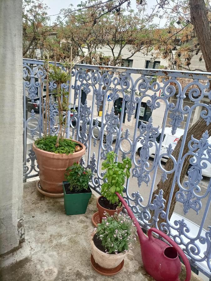 Gîte en Aramon Exterior foto